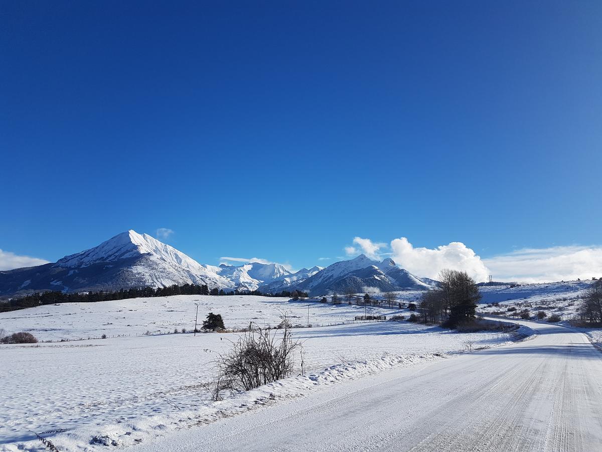 Les Hauts Des Auches Ancelle Exteriör bild
